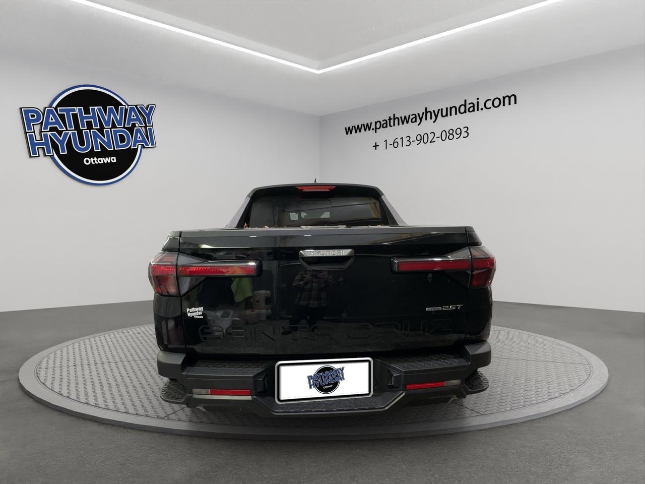 2024 Hyundai Santa Cruz Ultimate | Blind Spot Monitor | Lane Departure Warning | Lane Keeping Assist |  Sunroof | Photo