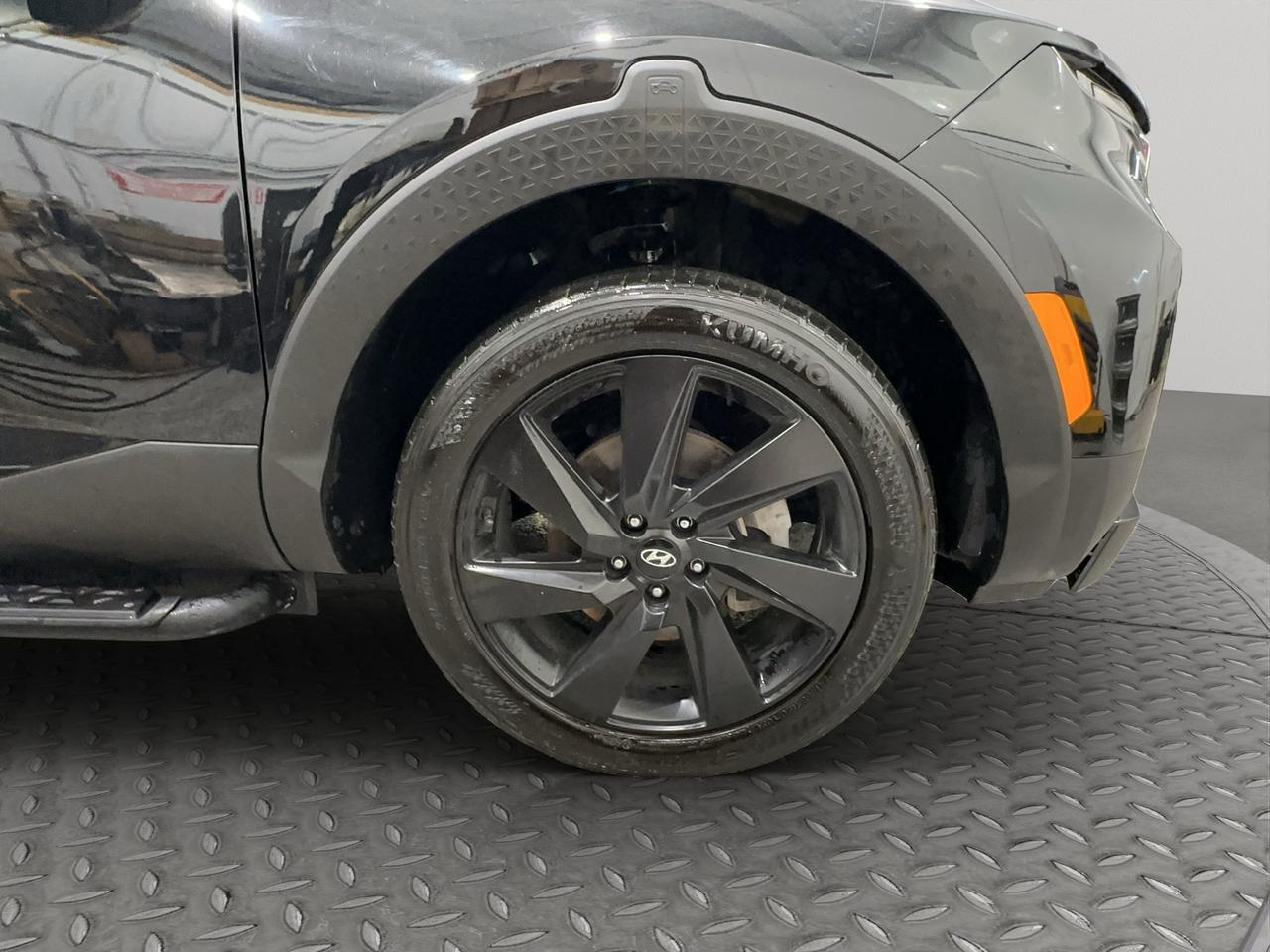 2024 Hyundai Santa Cruz Ultimate | Blind Spot Monitor | Lane Departure Warning | Lane Keeping Assist |  Sunroof | Photo5