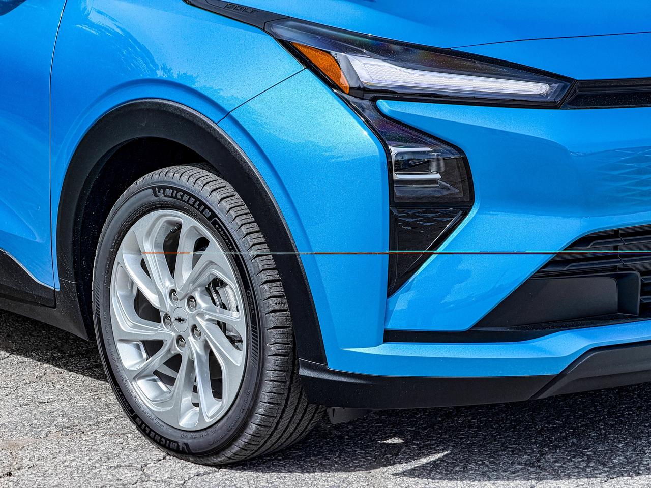 2027 Chevrolet Bolt LT Photo