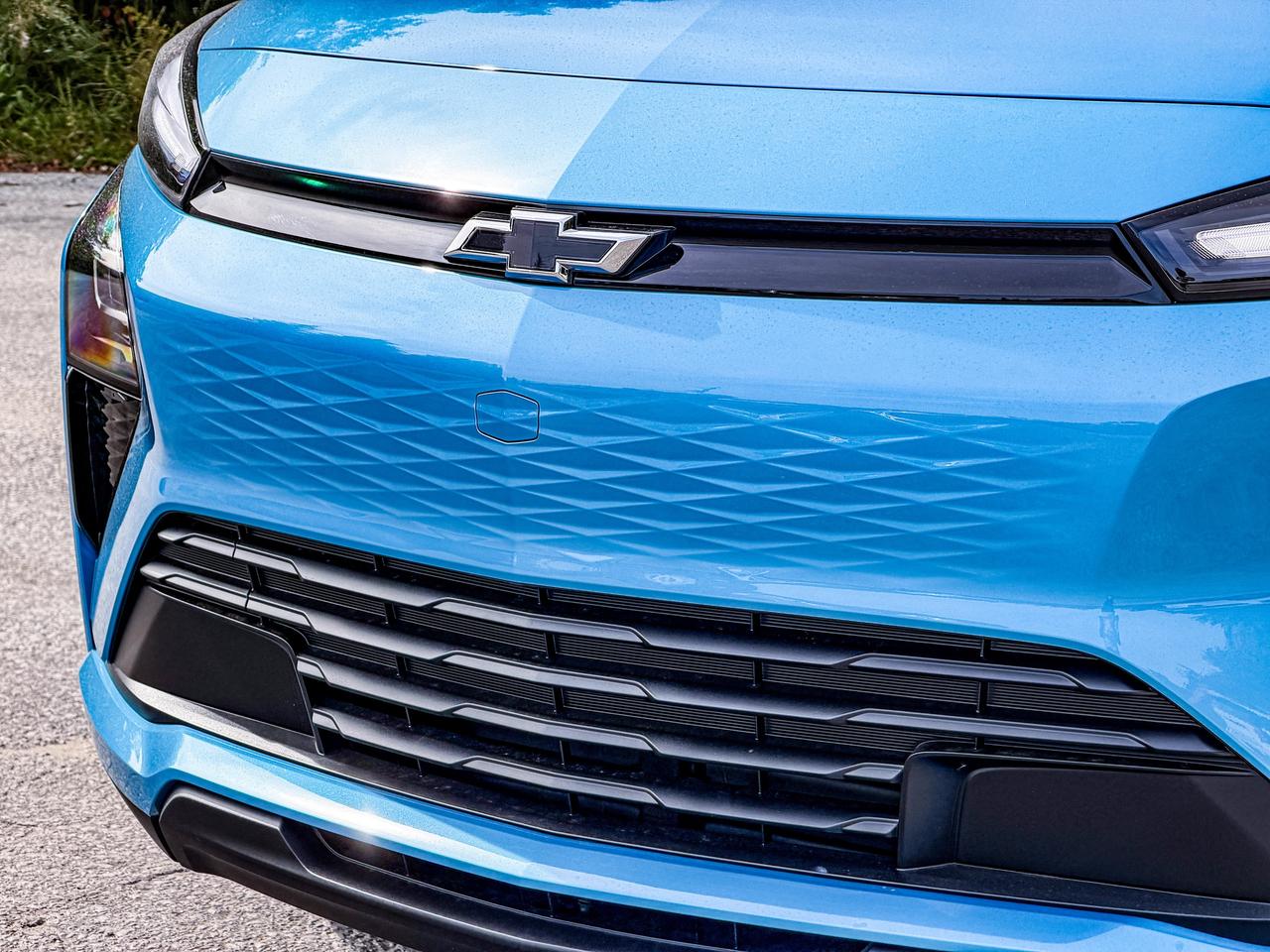 2027 Chevrolet Bolt LT Photo