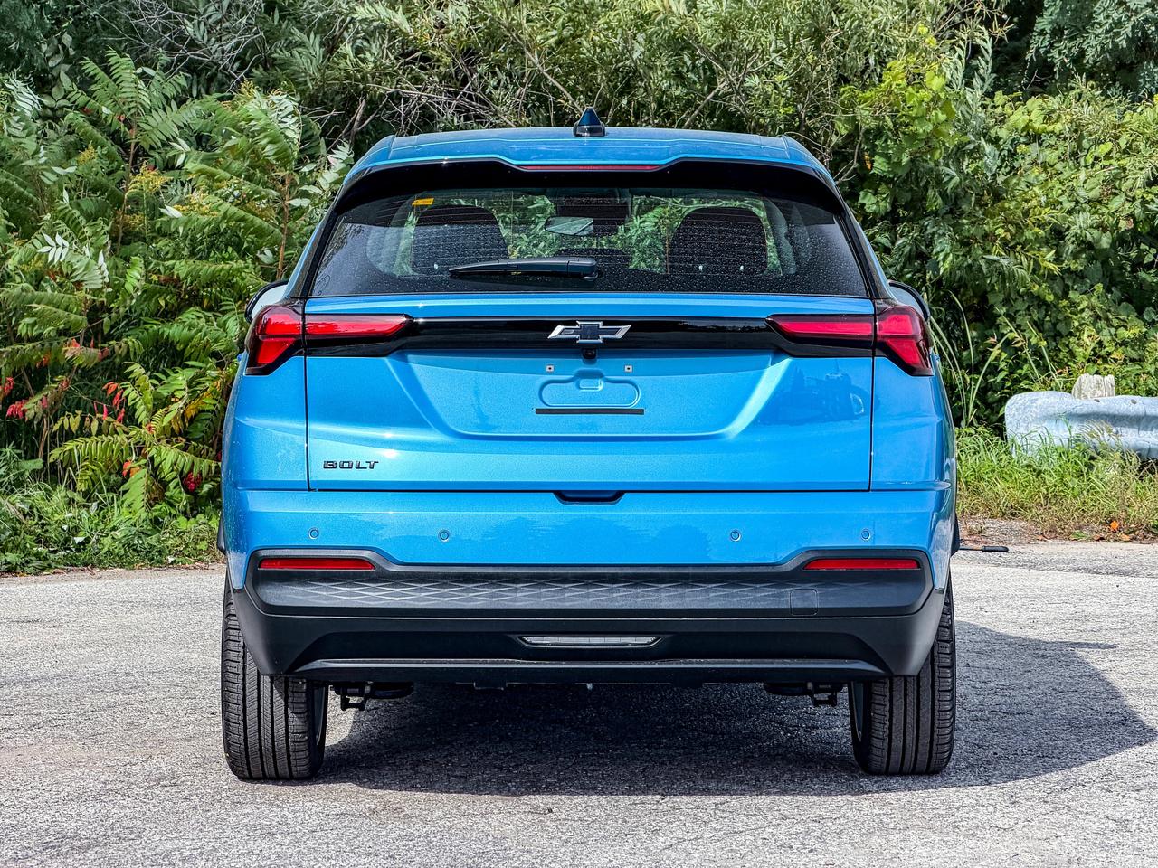 2027 Chevrolet Bolt LT Photo