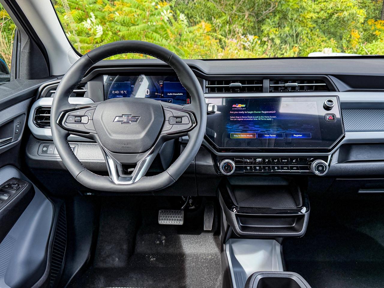 2027 Chevrolet Bolt LT Photo