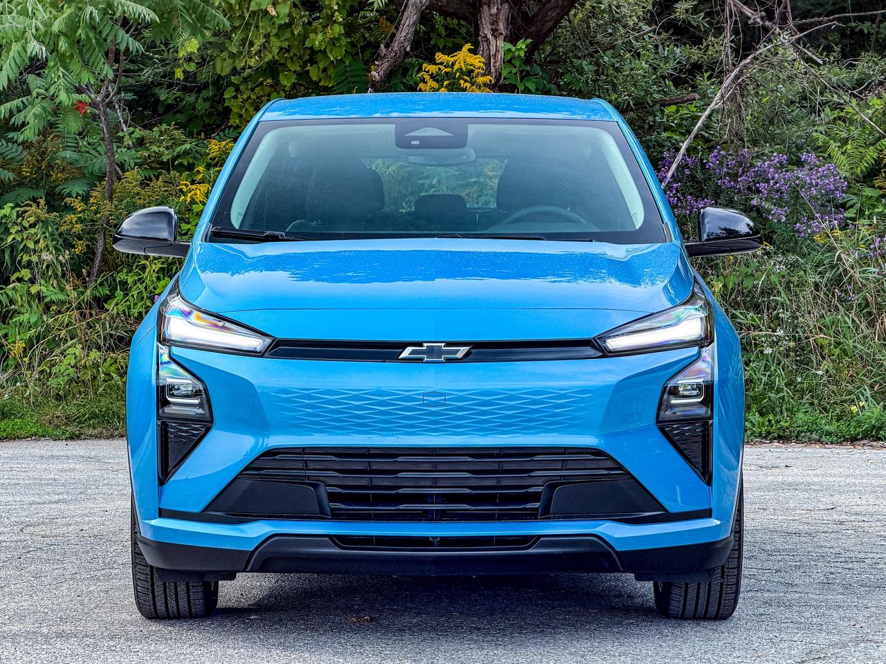 2027 Chevrolet Bolt LT Photo