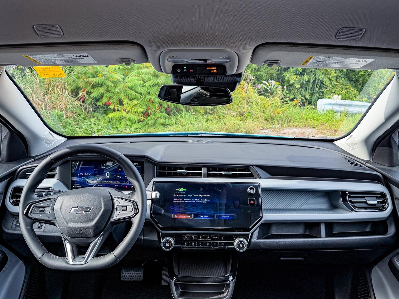 2027 Chevrolet Bolt LT Photo