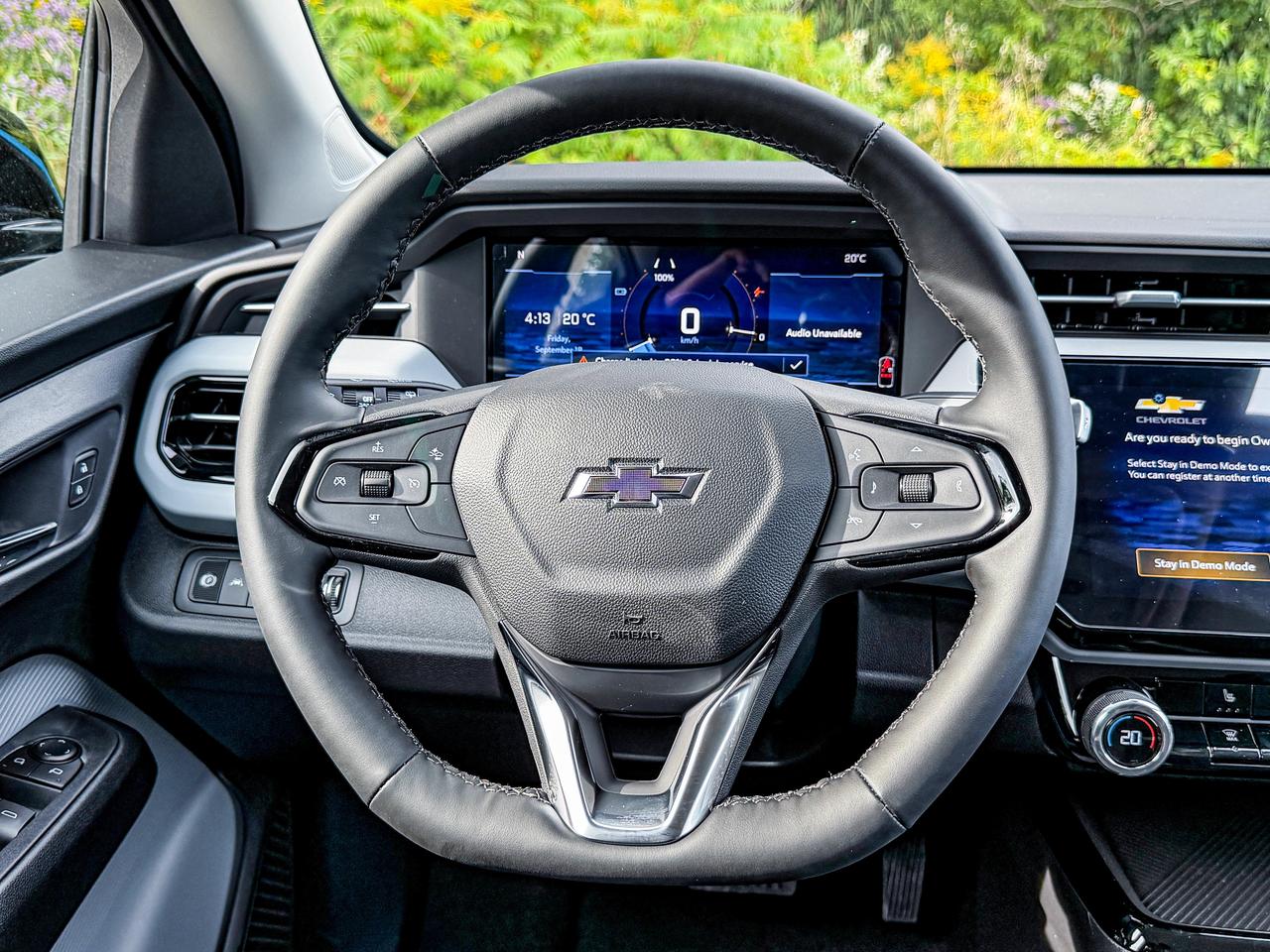 2027 Chevrolet Bolt LT Photo