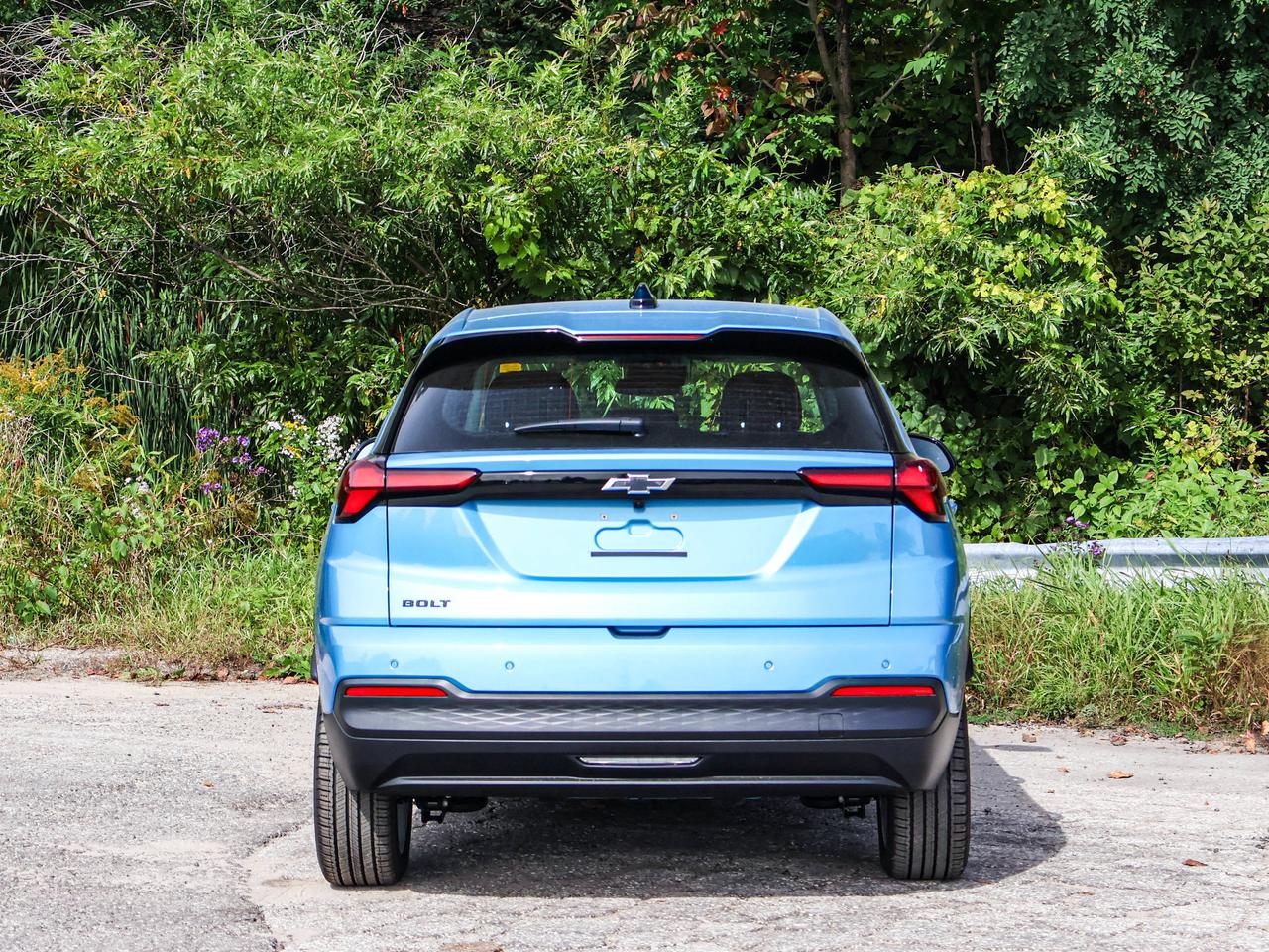 2027 Chevrolet Bolt LT Photo