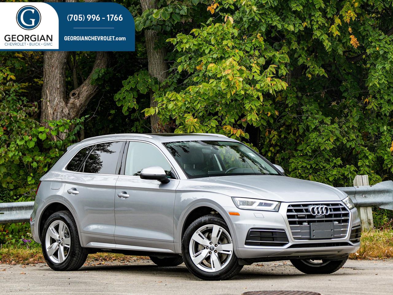 2018 Audi Q5 Technik Photo0