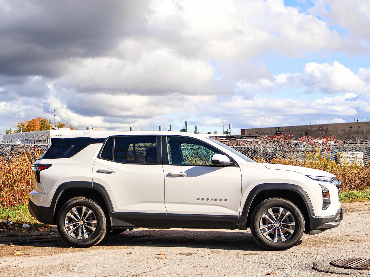 2026 Chevrolet Equinox AWD LT Photo