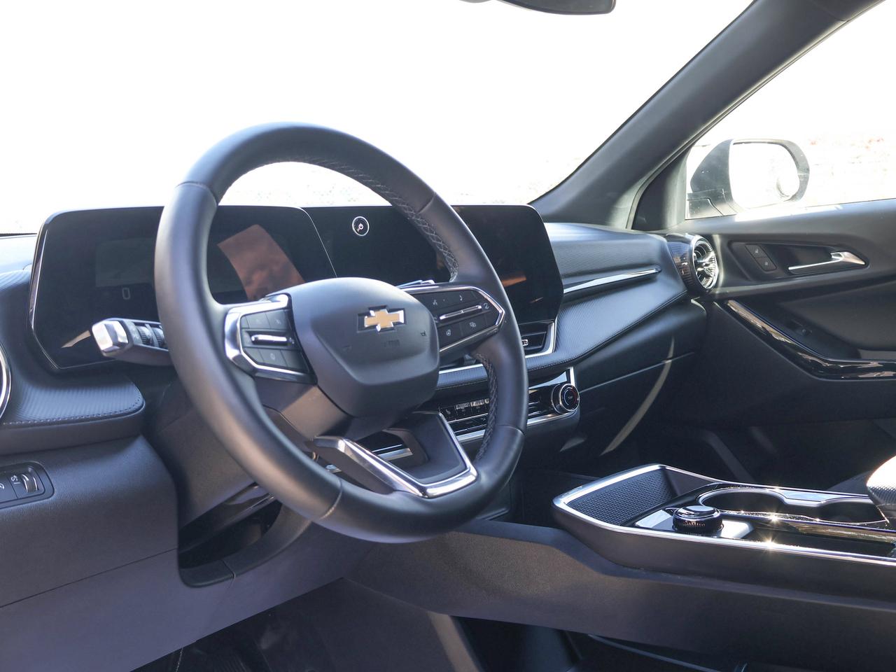 2026 Chevrolet Equinox AWD LT Photo