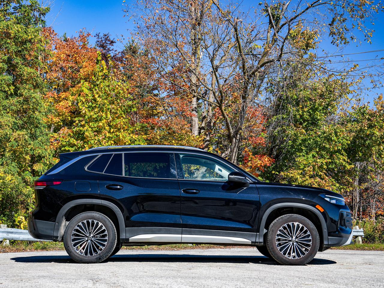 2026 Volkswagen Tiguan COMFORTLINE Photo4