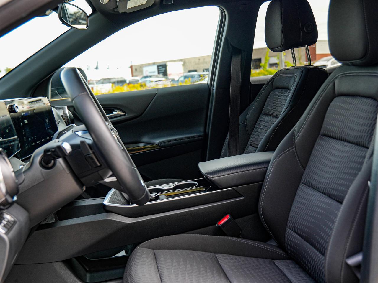 2026 Chevrolet Equinox AWD LT Photo