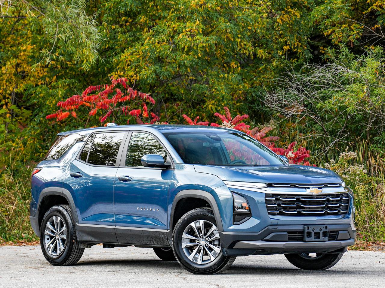 2026 Chevrolet Equinox AWD LT Photo5