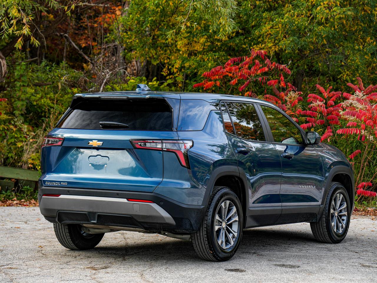 2026 Chevrolet Equinox AWD LT Photo