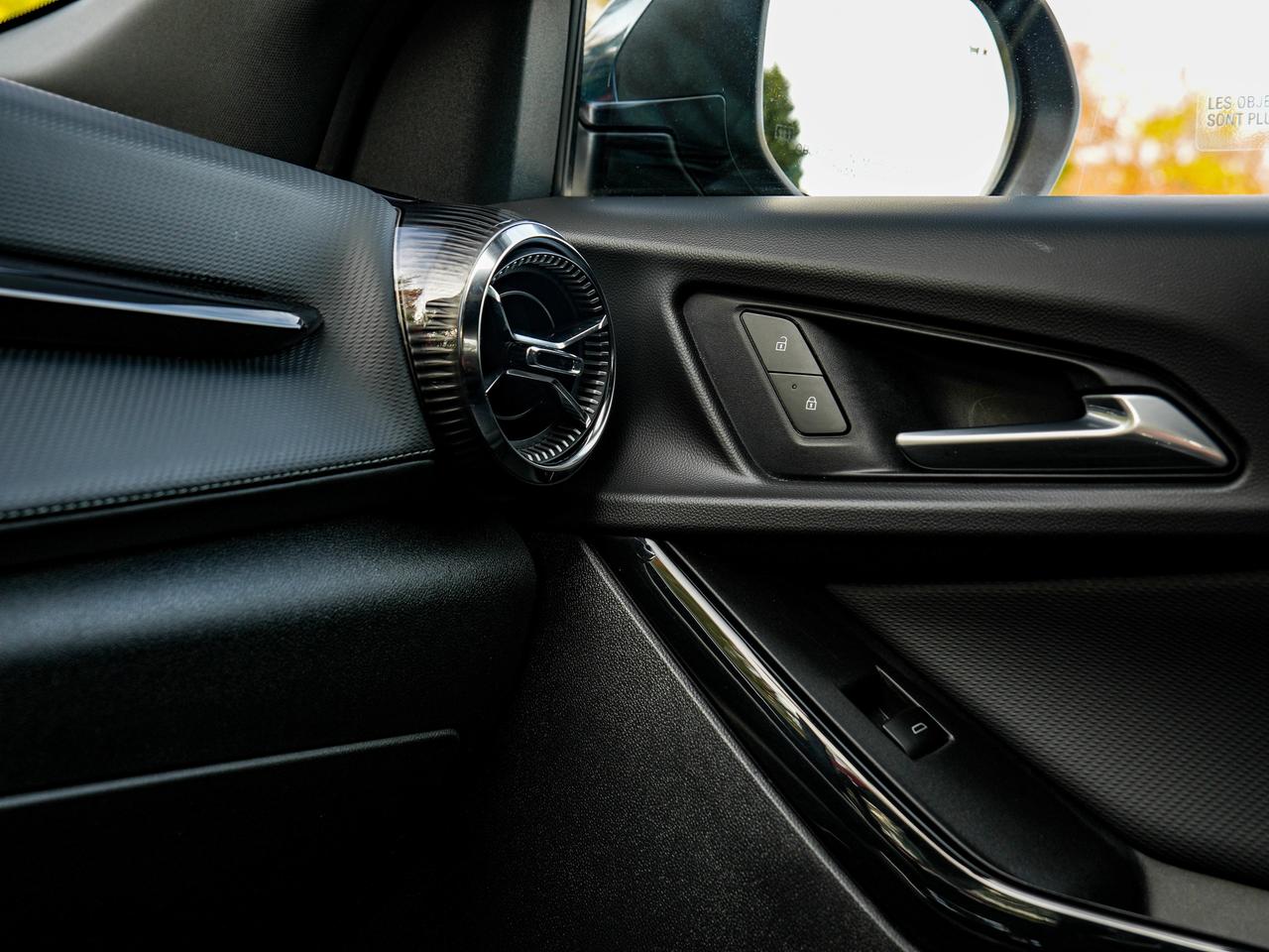 2026 Chevrolet Equinox AWD LT Photo