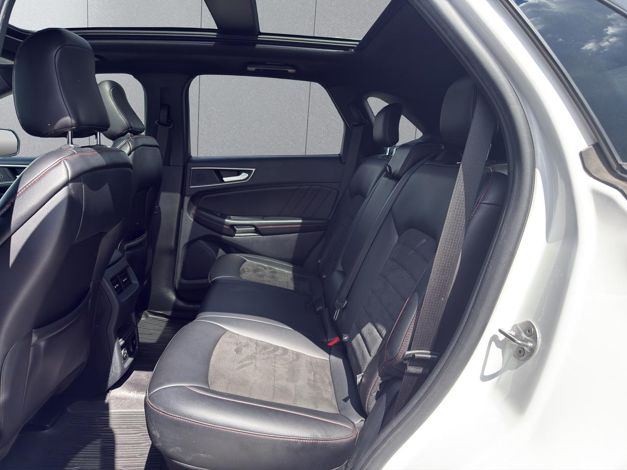 2021 Ford Edge ST Line Photo