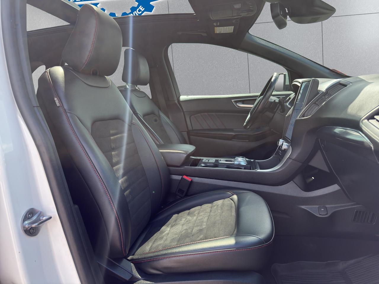 2021 Ford Edge ST Line Photo