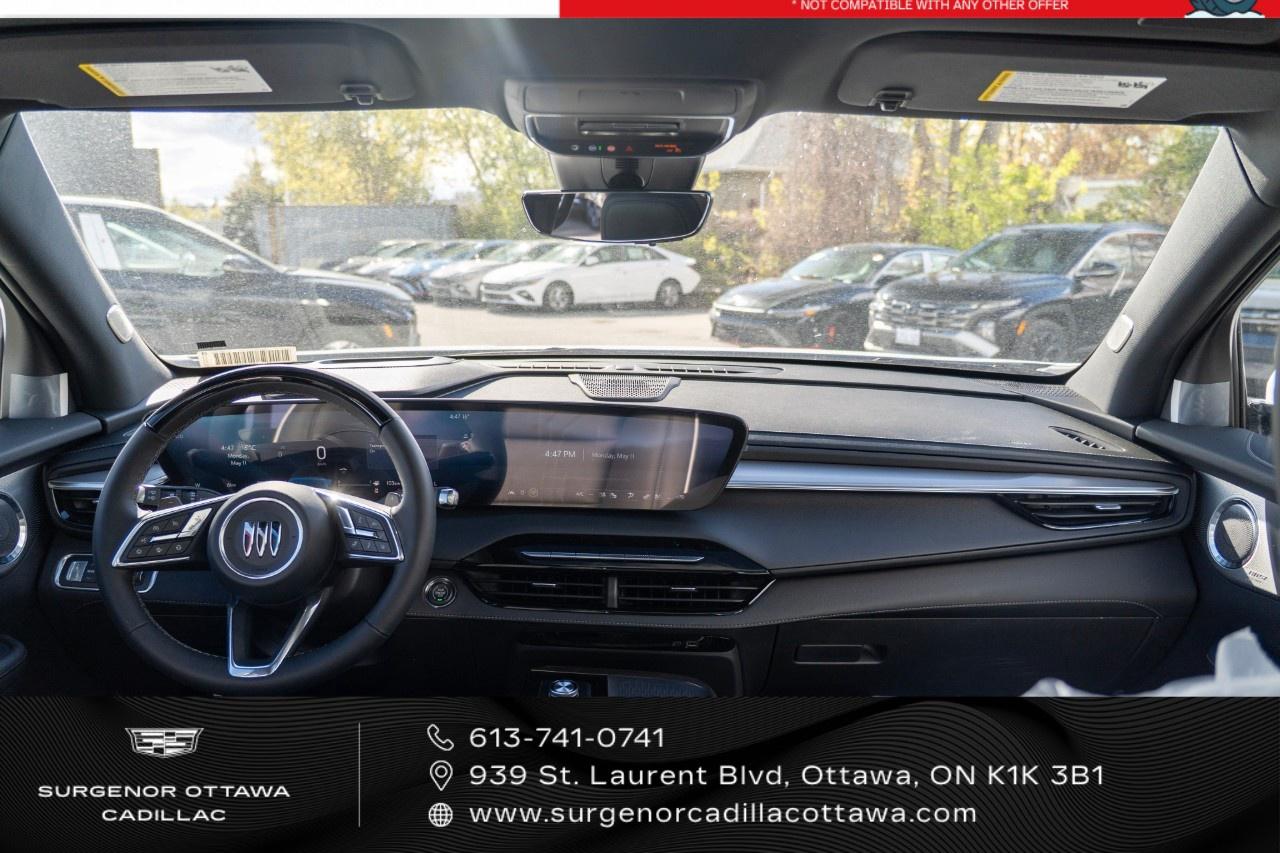 2027 Buick Enclave AWD 4dr Avenir Photo