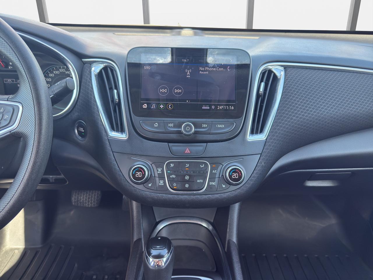 2019 Chevrolet Malibu LT Photo