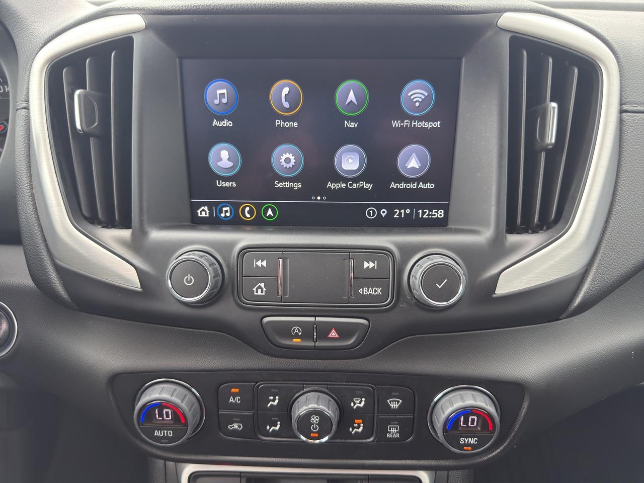 2022 GMC Terrain SLE Photo