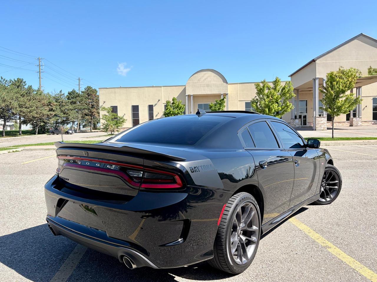 2023 Dodge Charger R/T  - Photo #5
