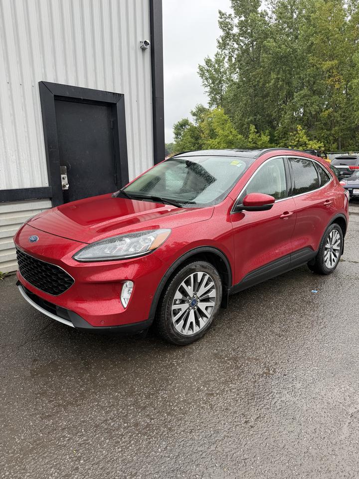 2020 Ford Escape Titanium Hybrid AWD - Photo #1