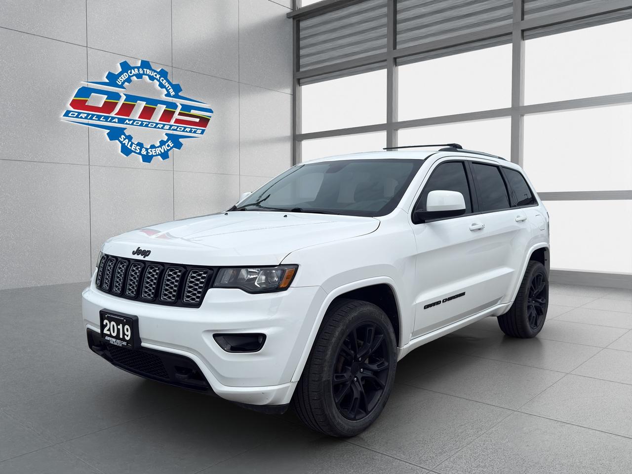2019 Jeep Grand Cherokee Altitude Photo5