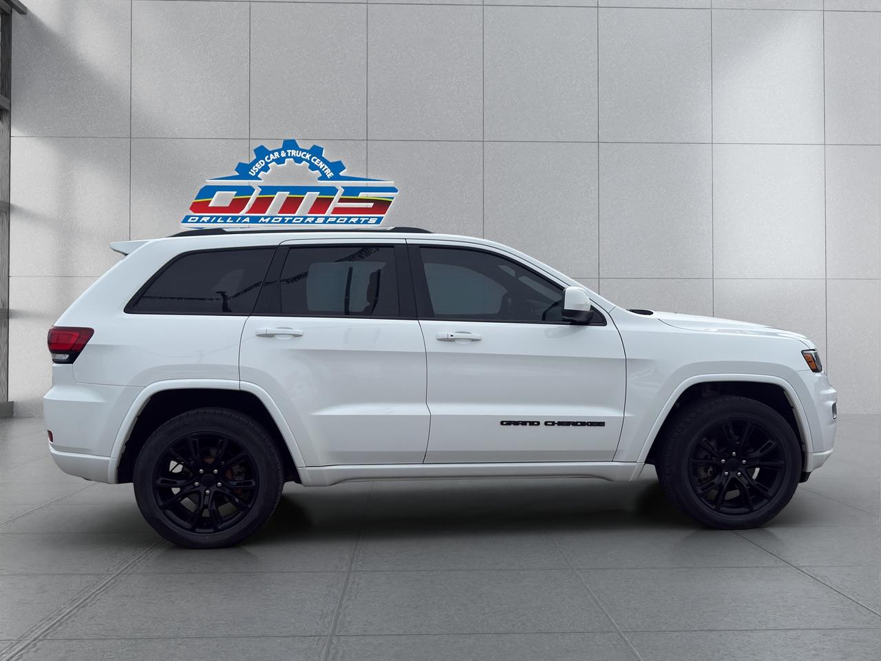 2019 Jeep Grand Cherokee Altitude Photo