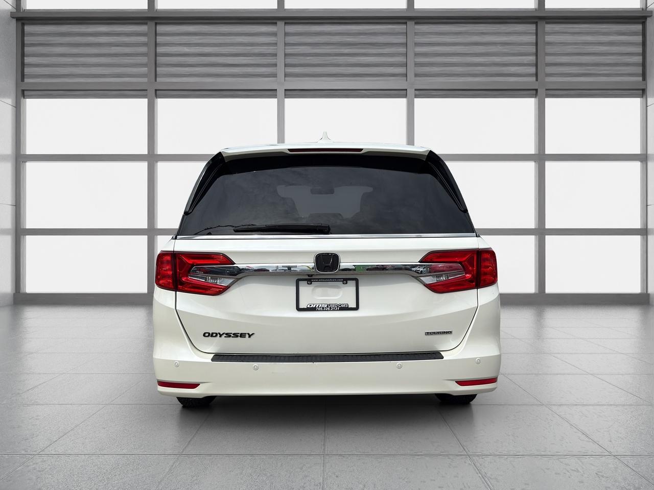 2018 Honda Odyssey Touring Photo