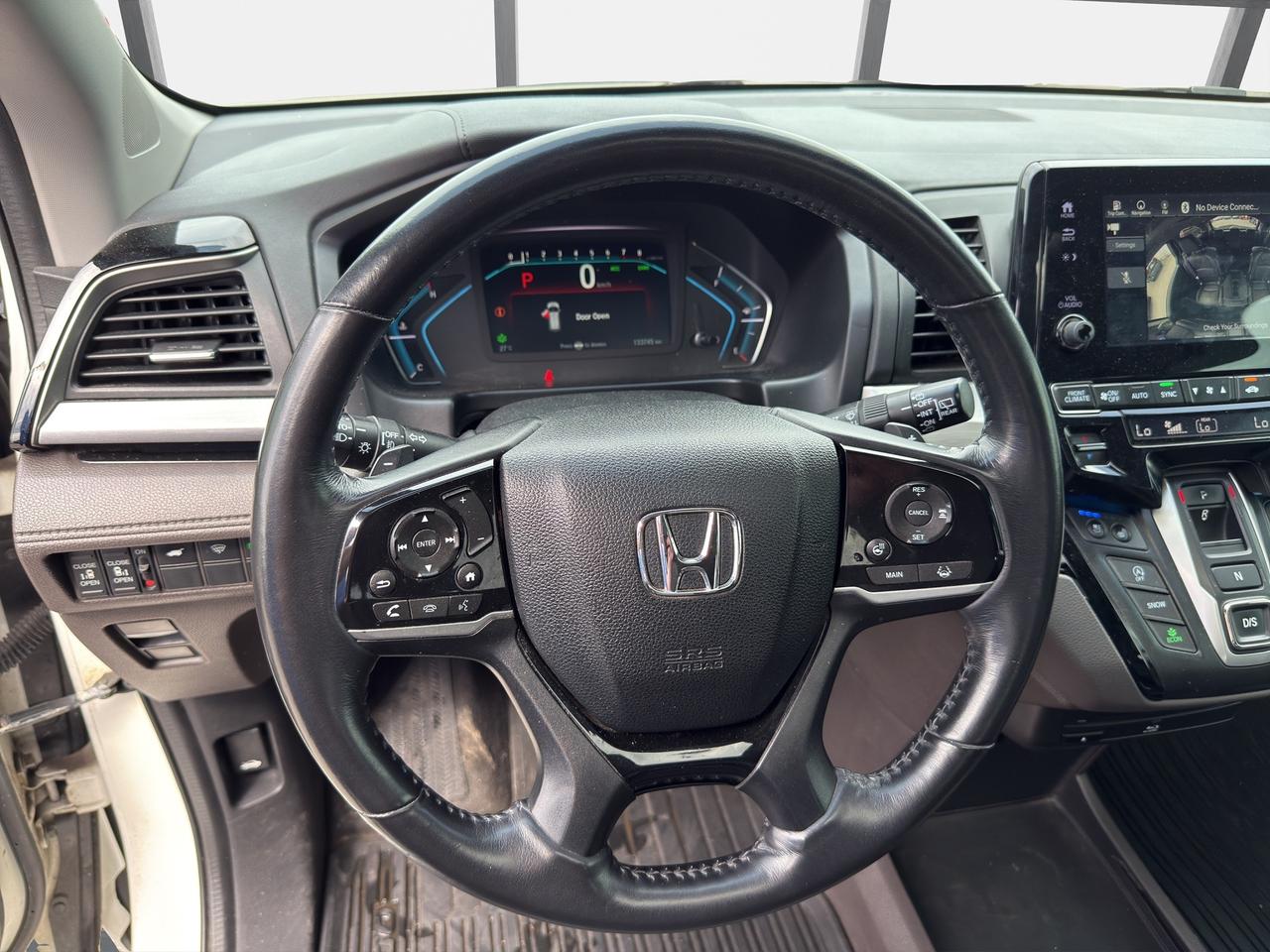 2018 Honda Odyssey Touring Photo