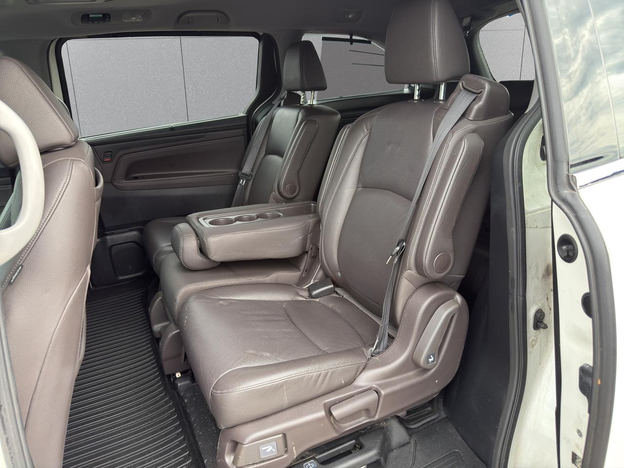 2018 Honda Odyssey Touring Photo