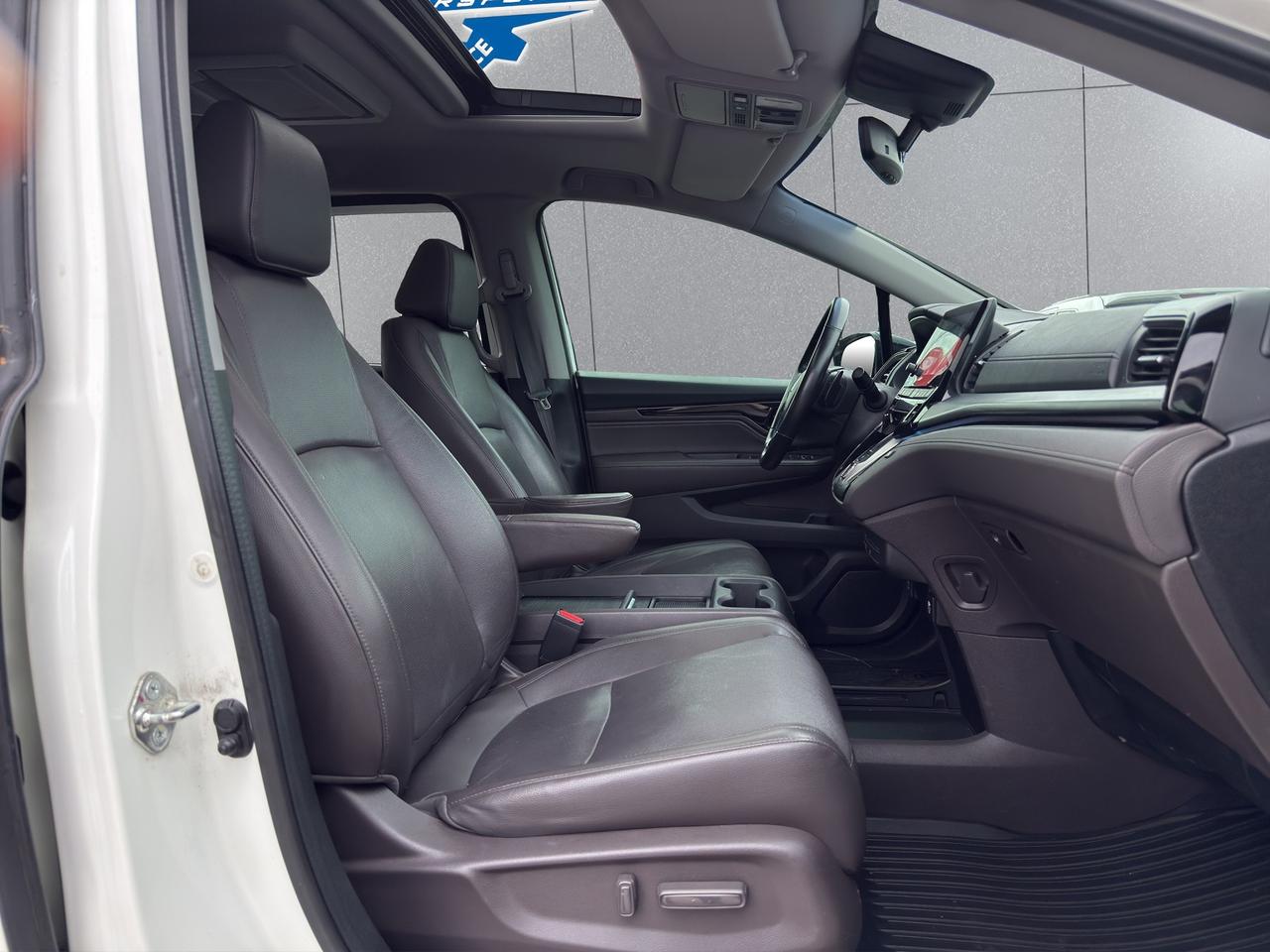 2018 Honda Odyssey Touring Photo