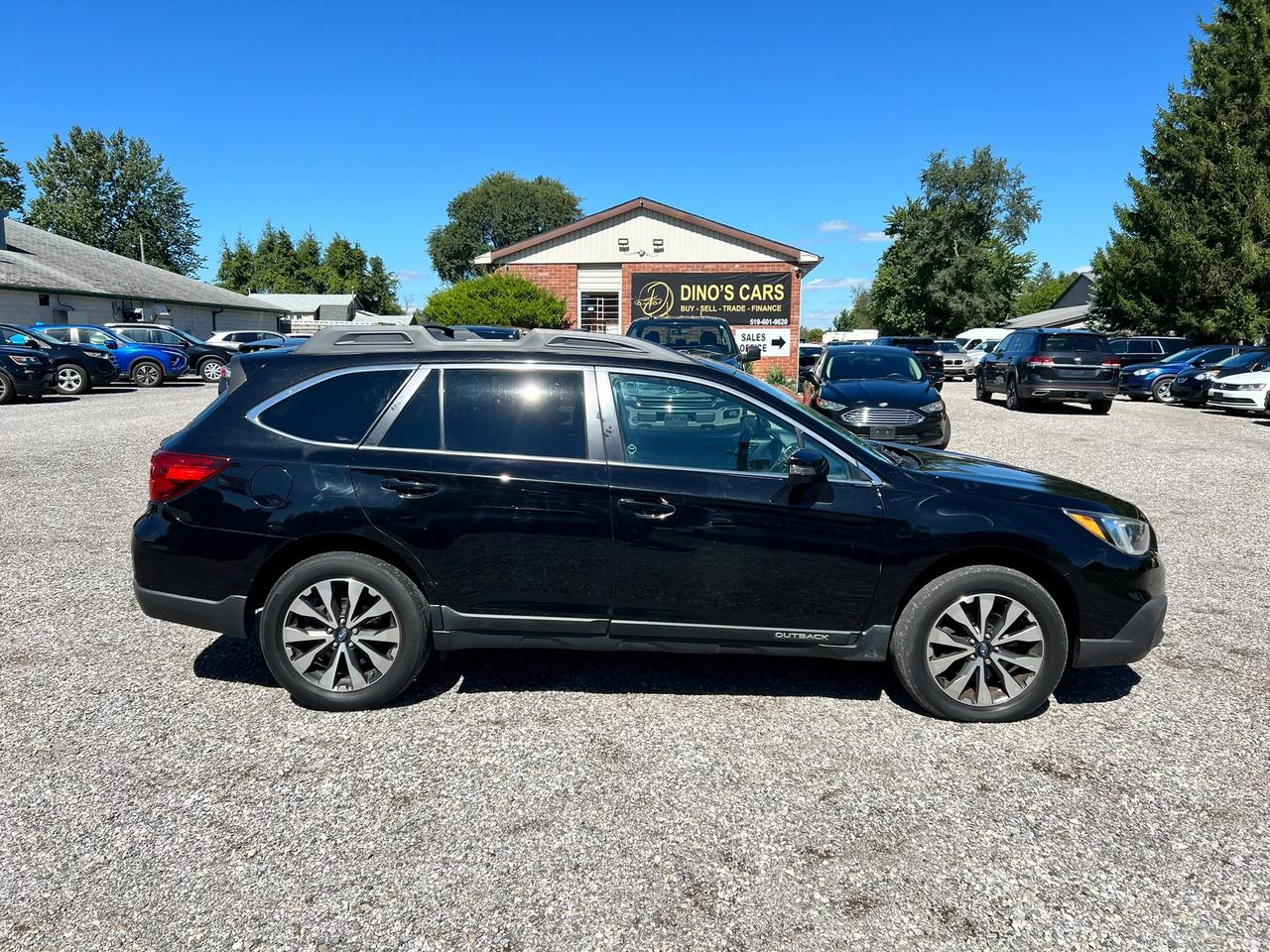 2017 Subaru Outback 2.5i Limited w/Tech Pkg CERTIFIED Photo