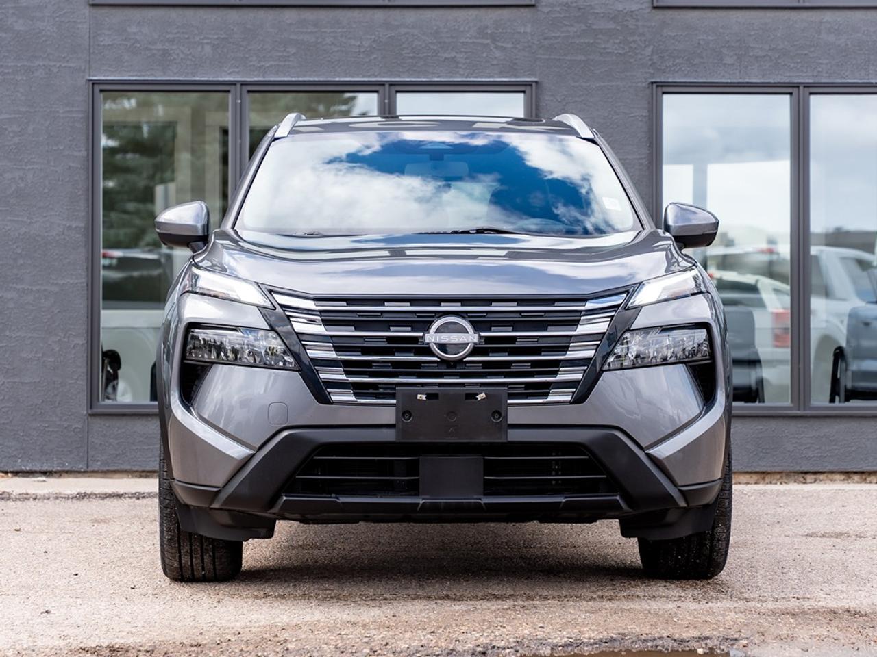 2024 Nissan Rogue AWD SV With Moonroof Photo23