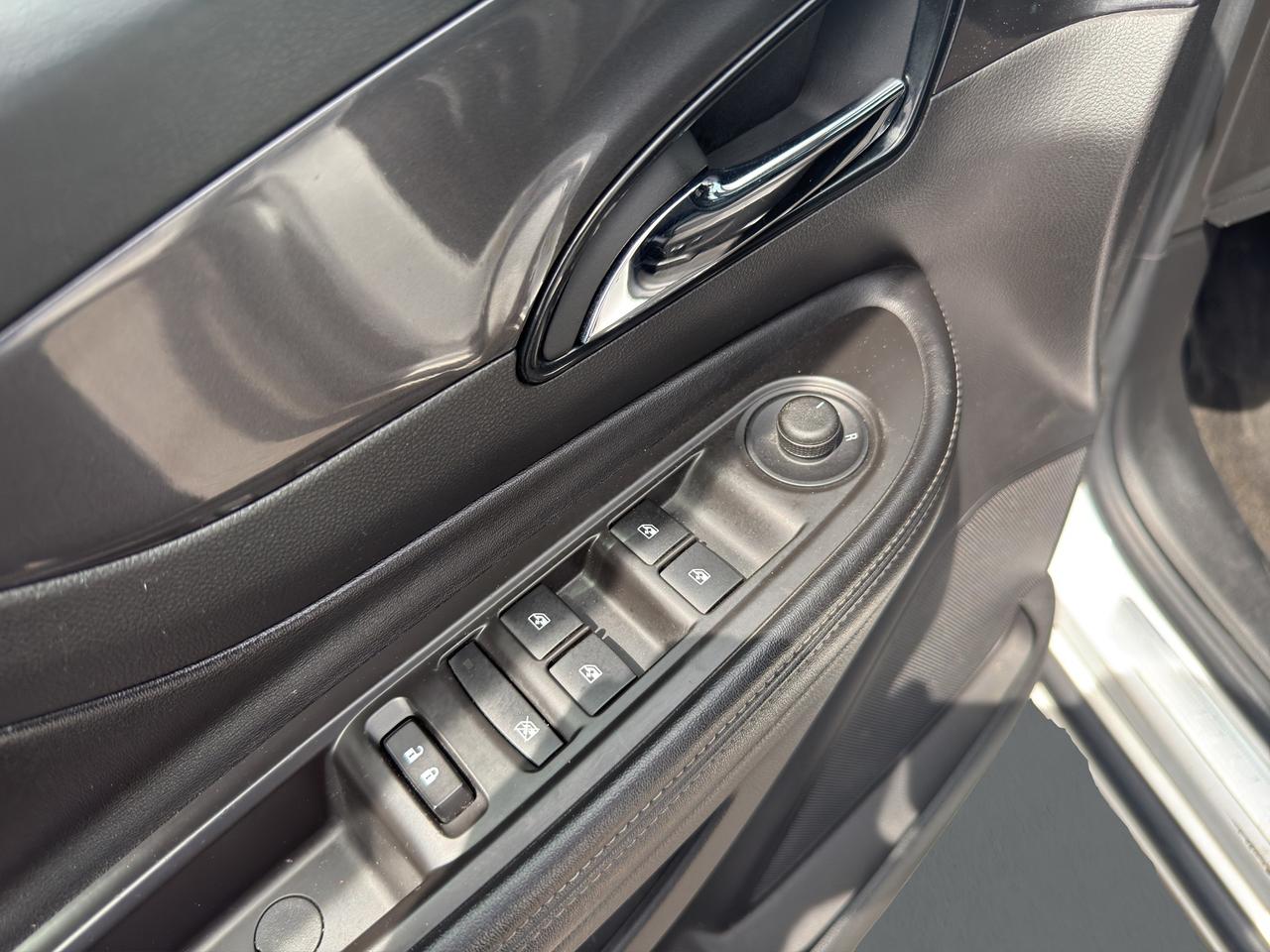 2019 Buick Encore Sport Touring Photo