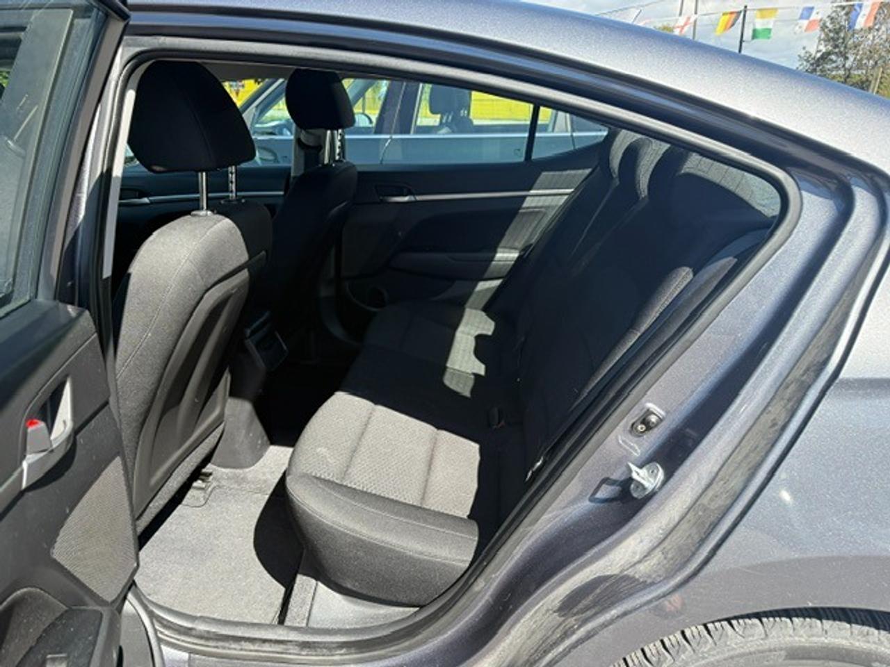 2019 Hyundai Elantra SEL Photo