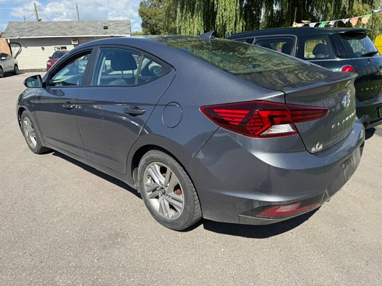 2019 Hyundai Elantra SEL Photo