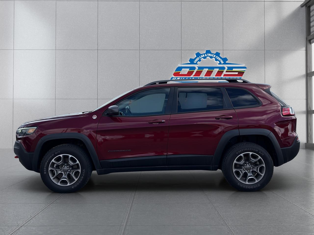 2021 Jeep Cherokee Trailhawk Photo2