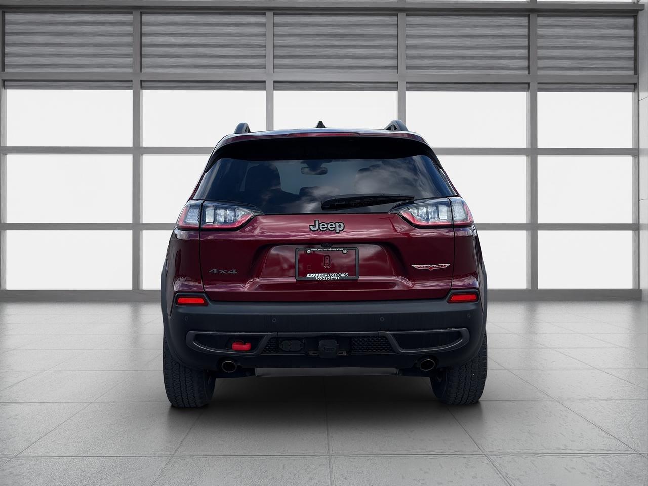 2021 Jeep Cherokee Trailhawk Photo