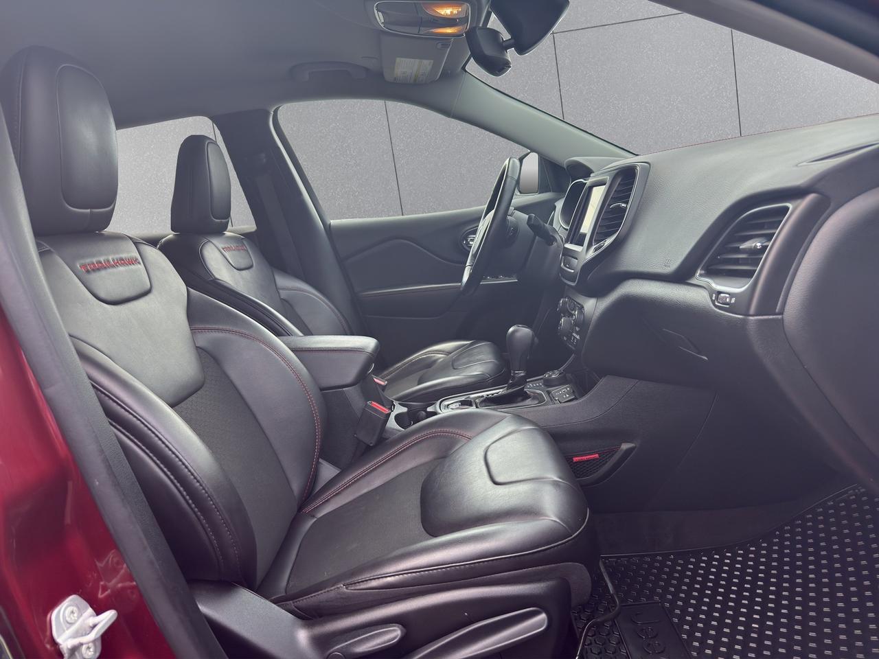 2021 Jeep Cherokee Trailhawk Photo