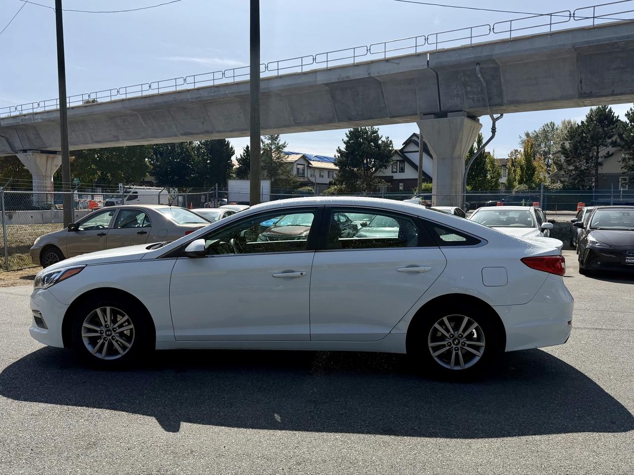 2015 Hyundai Sonata FINANCING AVAILABLE Photo8
