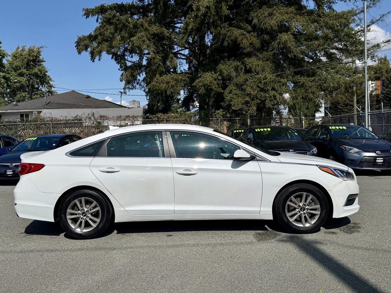 2015 Hyundai Sonata FINANCING AVAILABLE Photo4