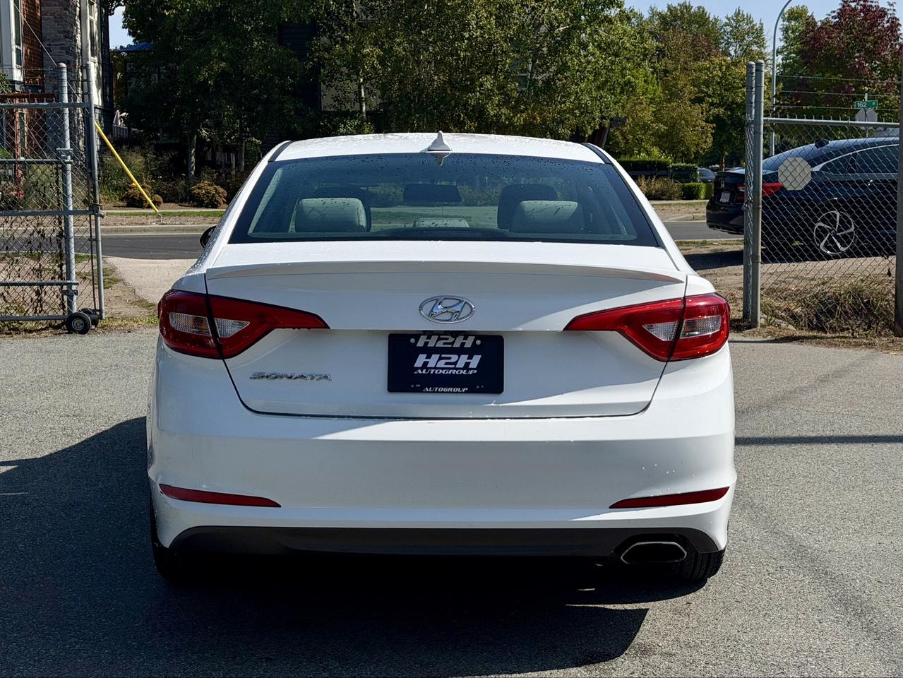 2015 Hyundai Sonata FINANCING AVAILABLE Photo6