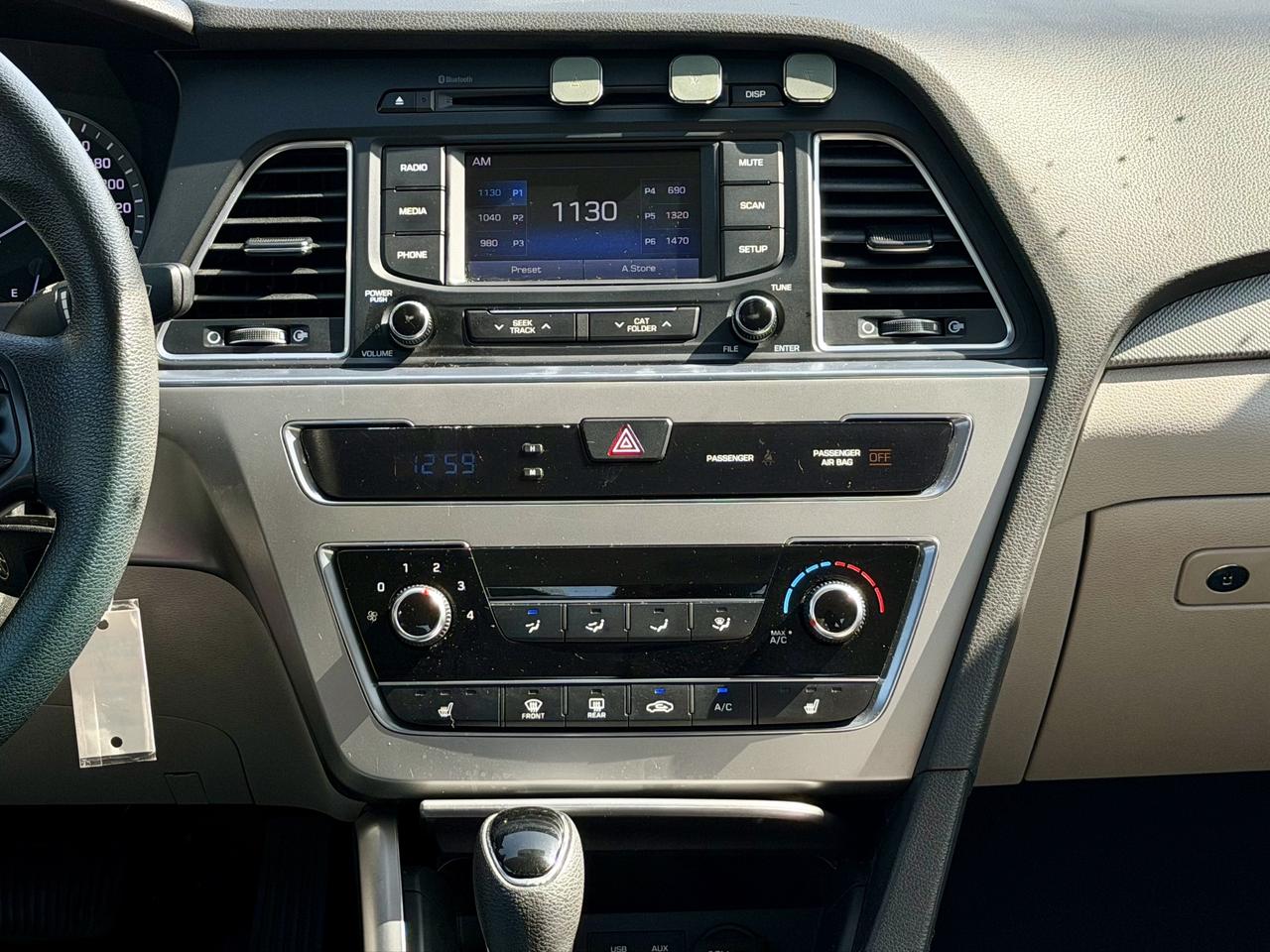 2015 Hyundai Sonata FINANCING AVAILABLE Photo13