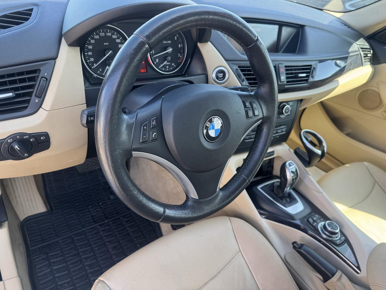 2012 BMW X1 28i Photo