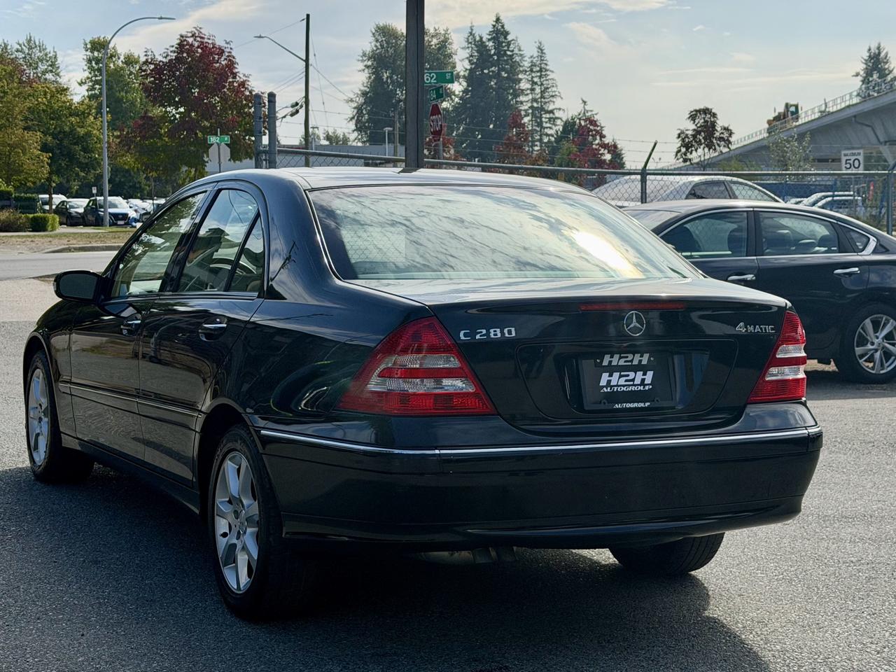 2007 Mercedes-Benz C-Class FINANCING AVAILABLE Photo7