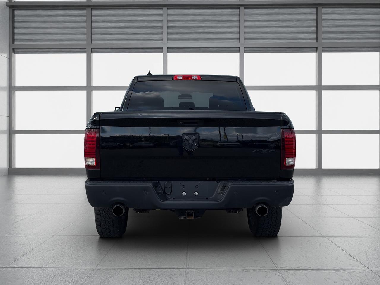 2022 RAM 1500 Classic WARLOCK Photo