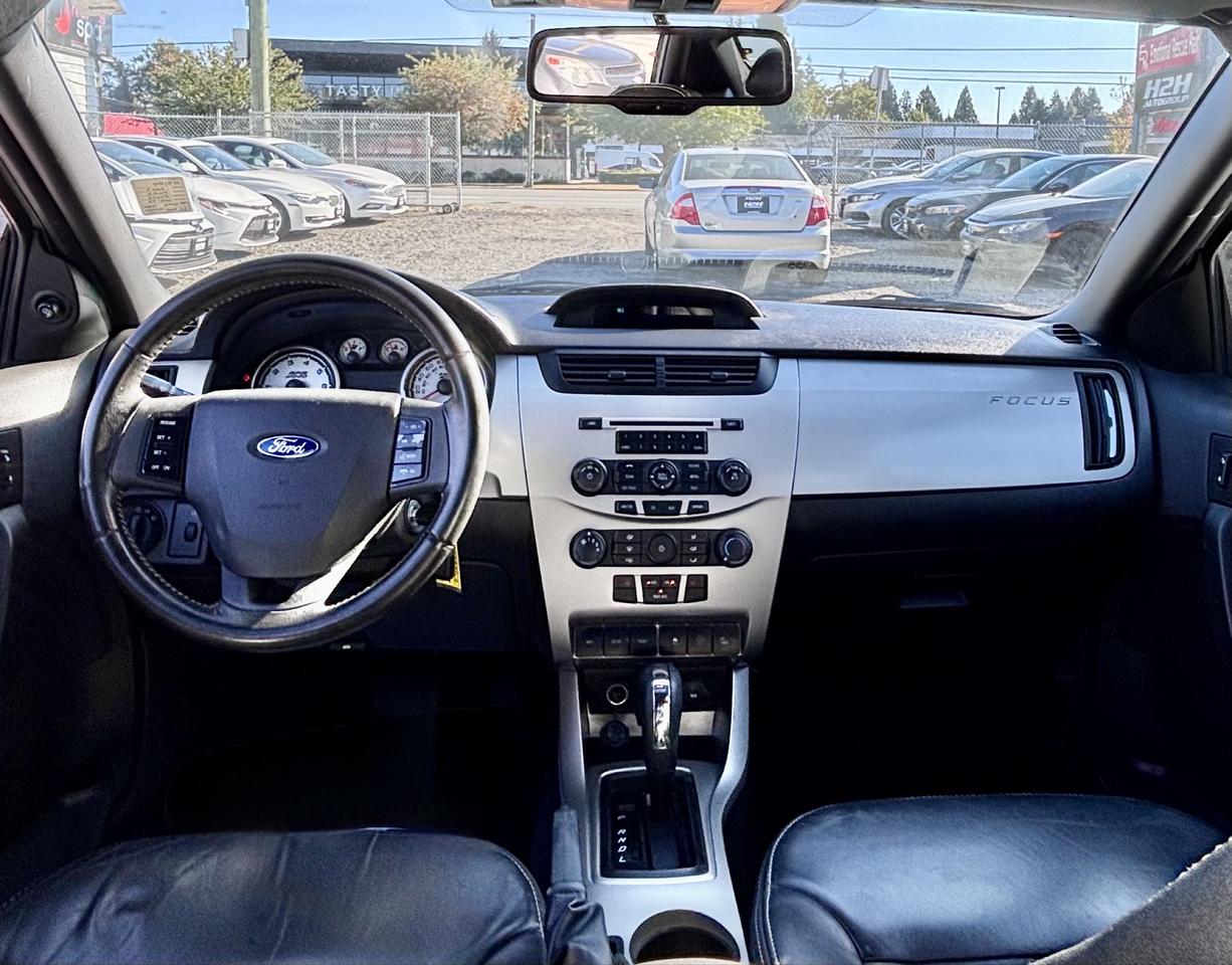 2009 Ford Focus FINANCING AVAILABLE Photo10