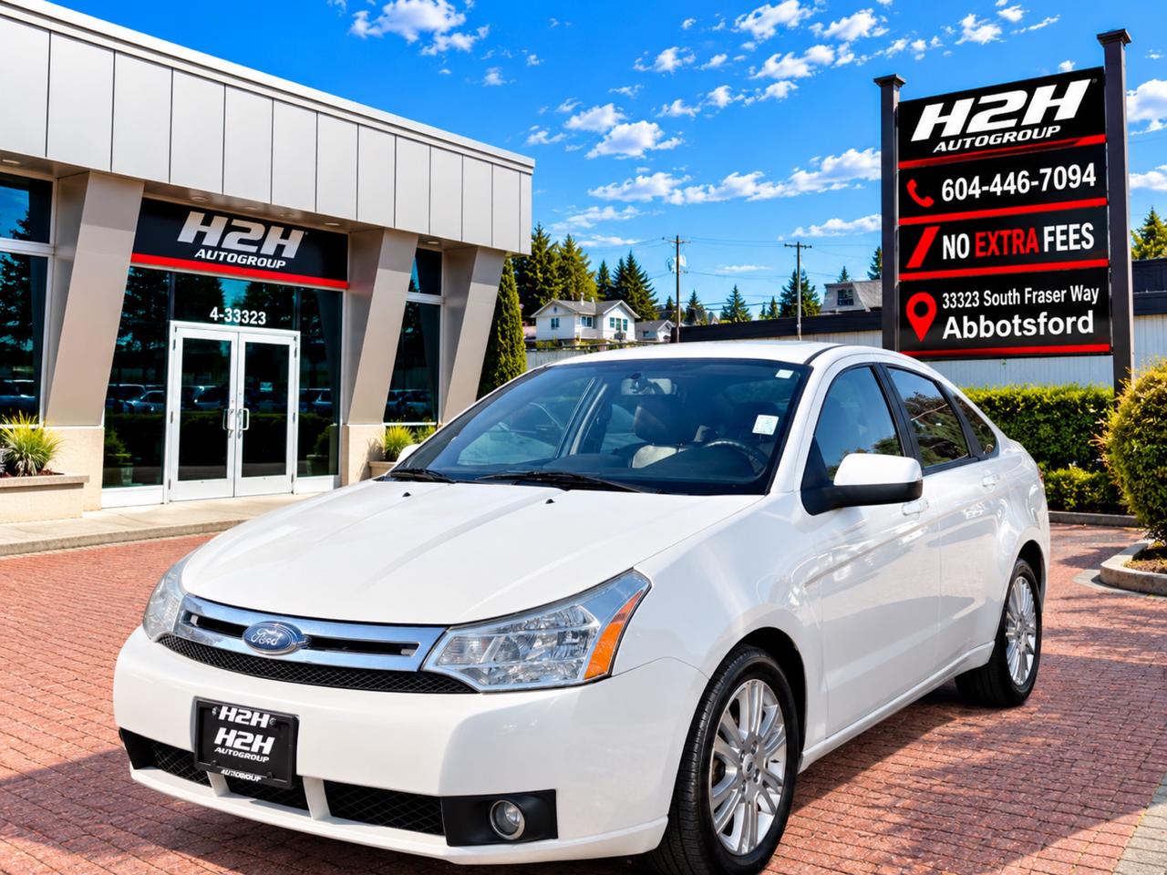 2009 Ford Focus FINANCING AVAILABLE Photo1