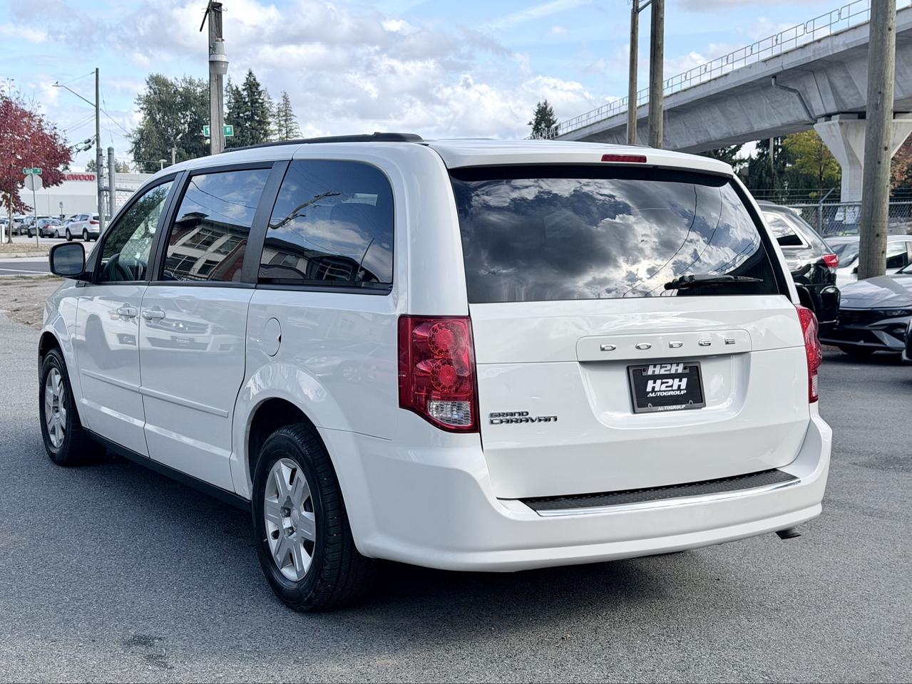 2011 Dodge Grand Caravan FINANCING AVAILABLE Photo7