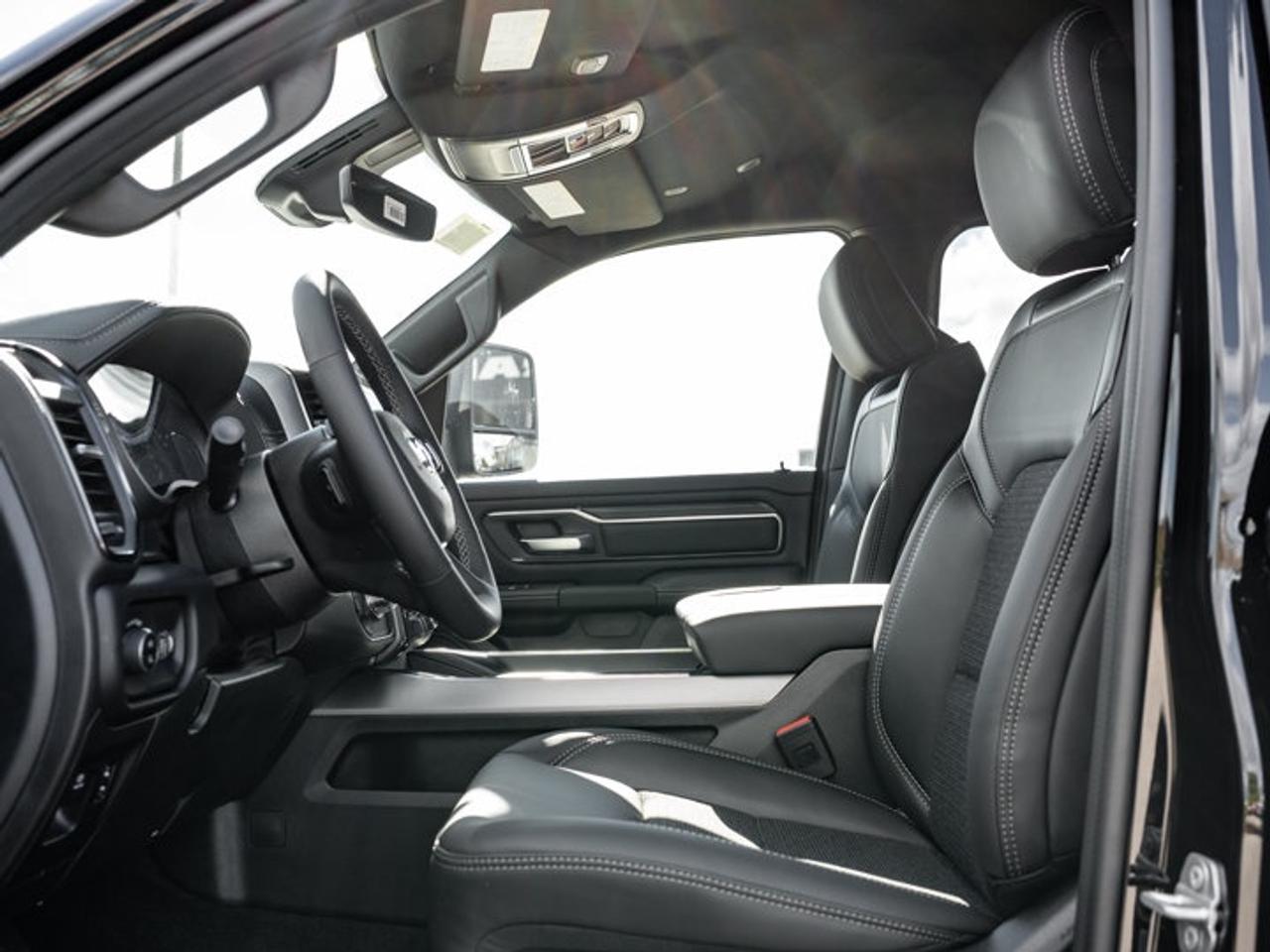 2027 RAM 1500 SPORT Photo
